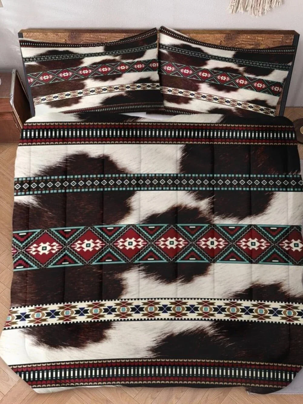 Queen Comforter Set, 3 Pieces Cowhide Cow Bedding, All Season | Western Vintage